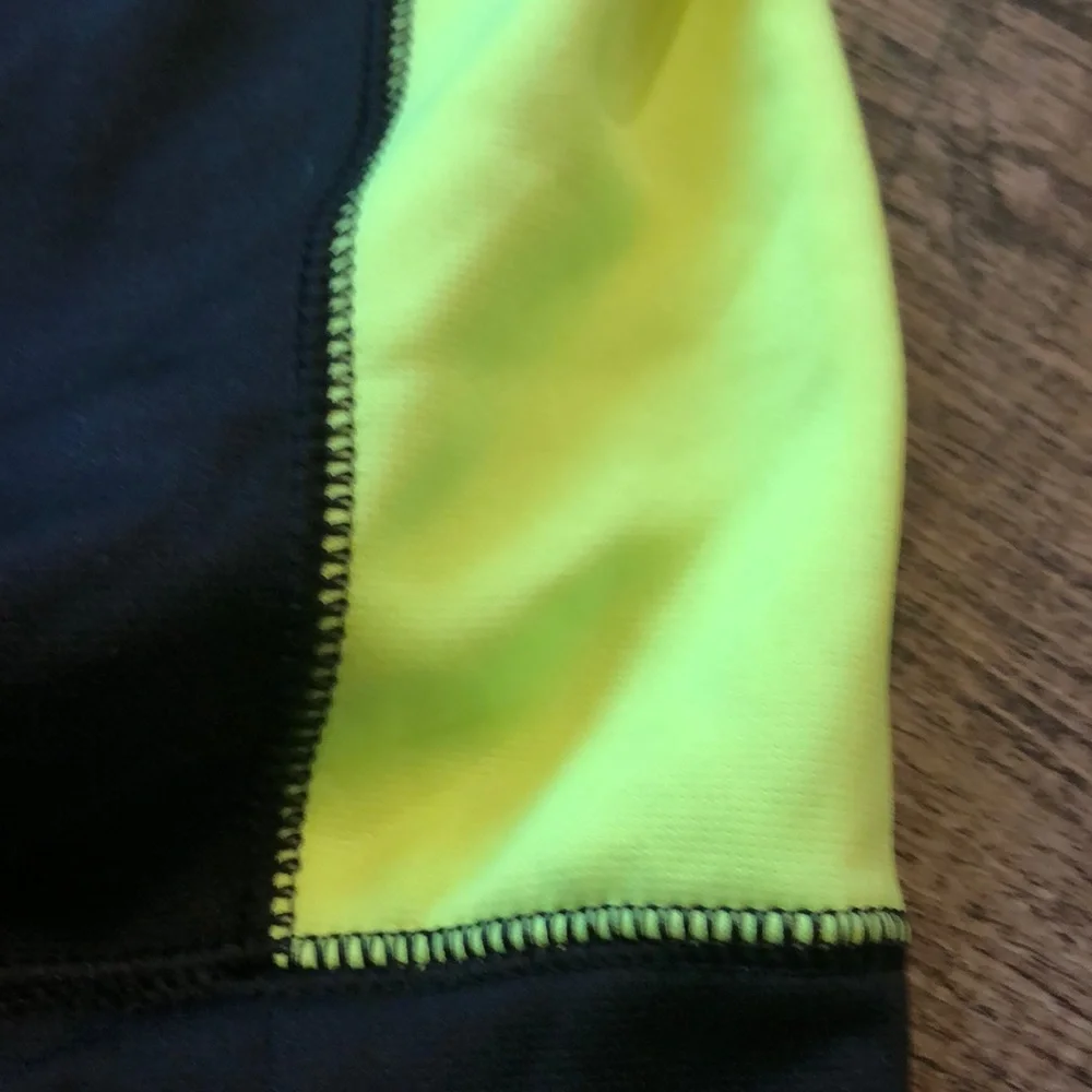 Nike thermafit black and highlighter yellow hoodie - Picture 6 of 8